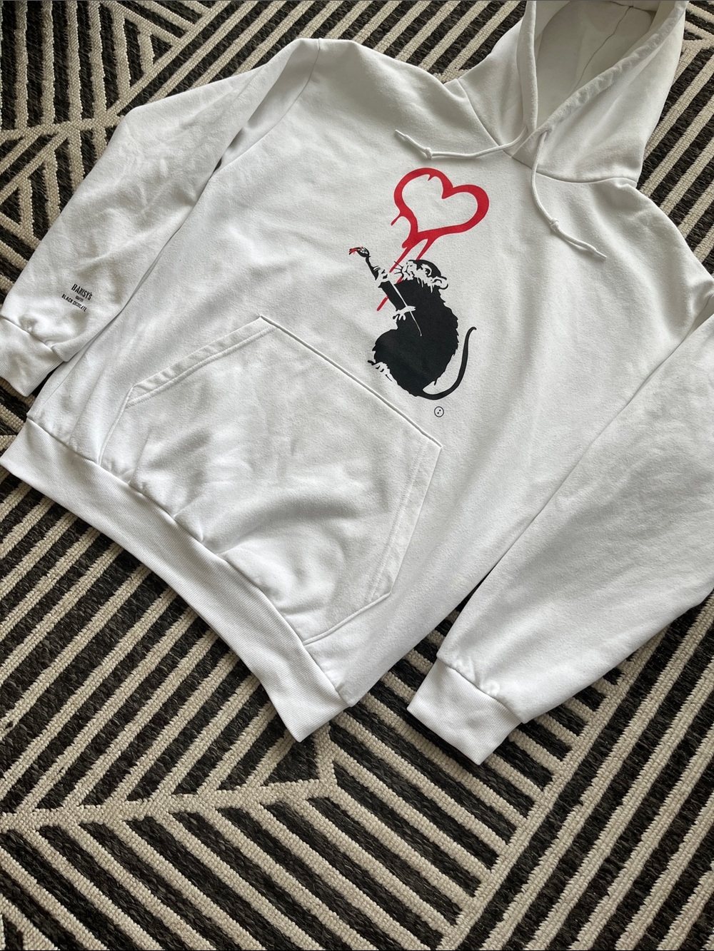 Chocoolate Brand / Banksy Pop Art Collaboration / White Hoodie Sweatshirt